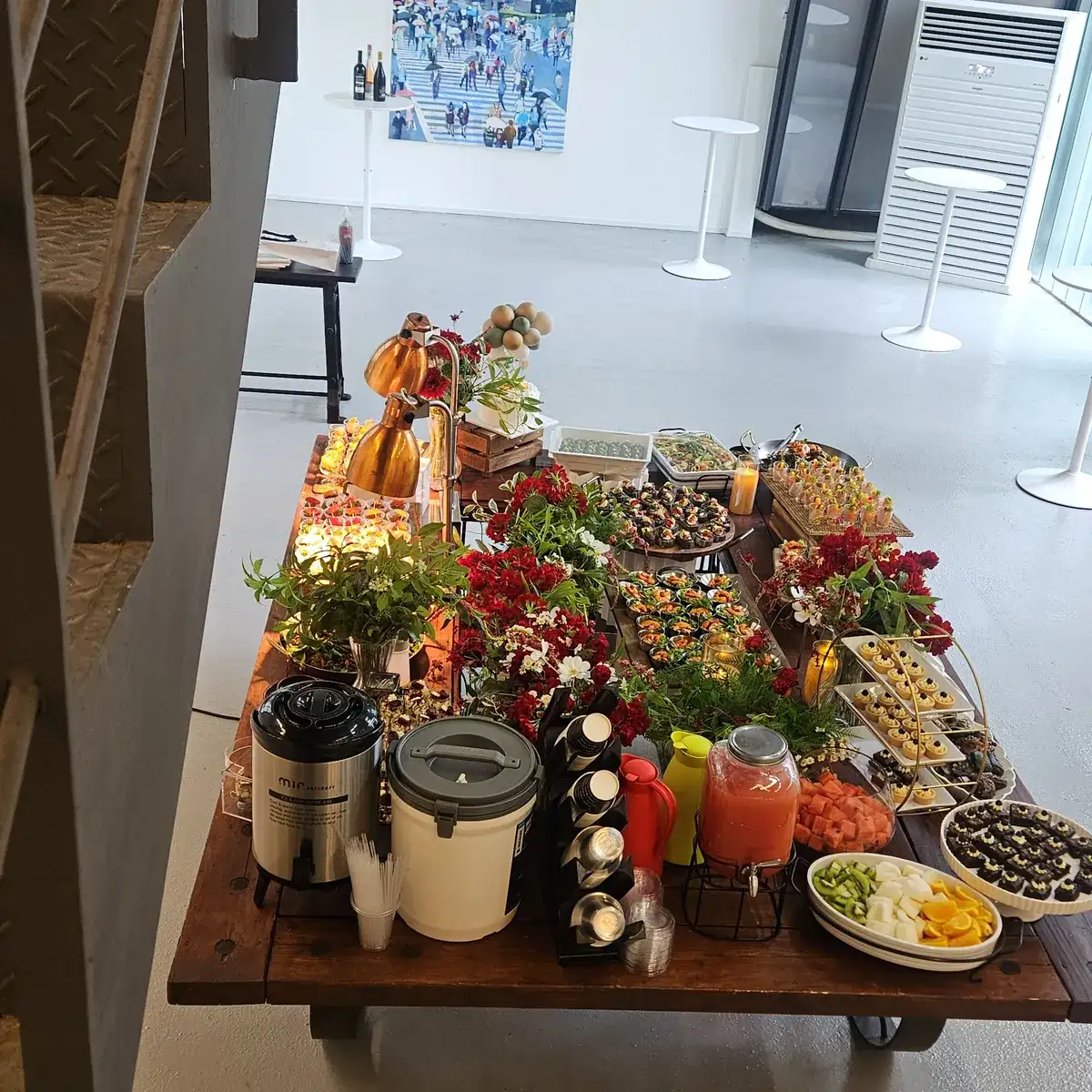 웰컴 펀치 과일 큐브 파주 갤러리 오프닝